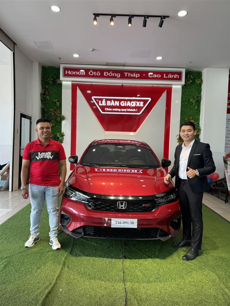 Bàn Giao Honda City RS Đỏ Về Vĩnh Long Cho Gia Đình Khách Hàng Thân Thiết